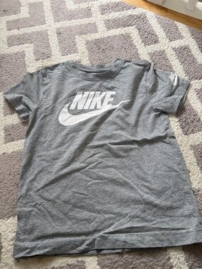 Nike Gray Short-Sleeve Tee with White Logo